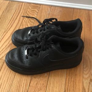 Nike Black Air Force 1’s